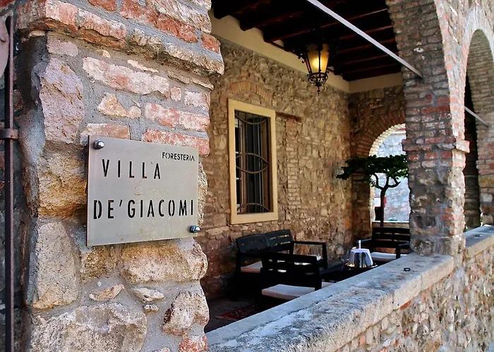 Villa De\' Giacomi